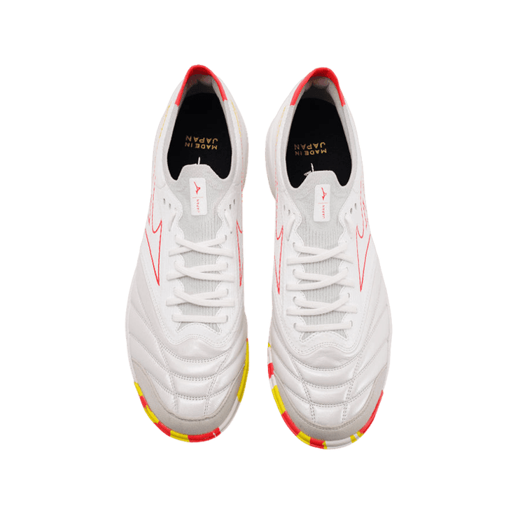Mizuno Morelia Neo Sala Beta TF White Red Angle 1