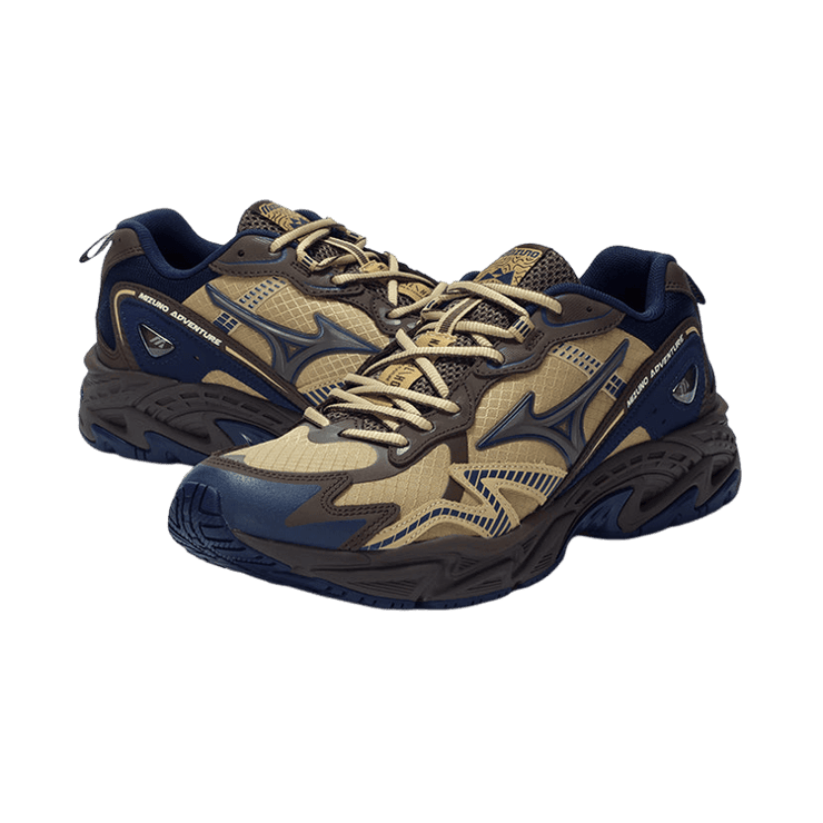 Mizuno WLTR30 x NATURAL HOTEL x Adventure Low Caramel Brown Angle 2