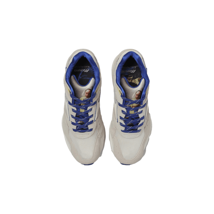 Mizuno Contender x Rijks Museum Tan Angle 2