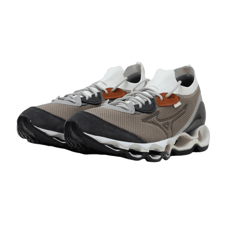 Mizuno Wave Prophecy Beta Tan Angle 1