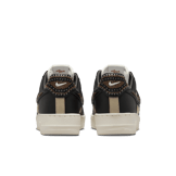 Nike Air Force 1 Low Premium Goods THE SOPHIA (W) Angle 3
