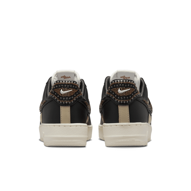 Nike Air Force 1 Low Premium Goods THE SOPHIA (W) Angle 3