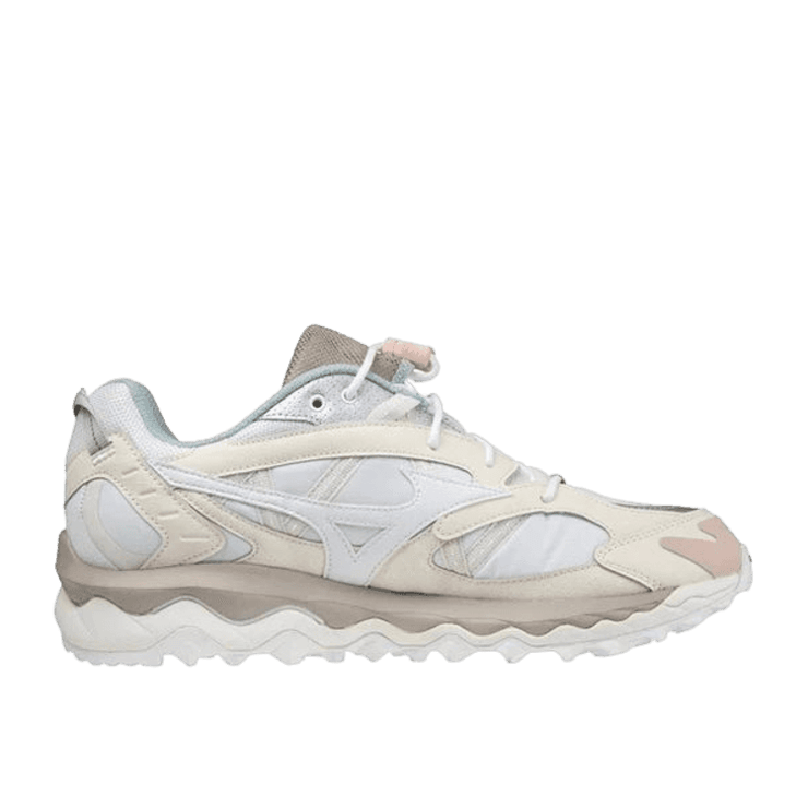 Mizuno Wave Mujin Tuan Le White Angle 0