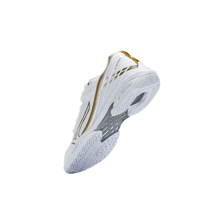 Mizuno Wave Claw 3 White Angle 1