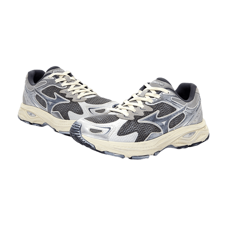 Mizuno Racer S Silver Grey Angle 0