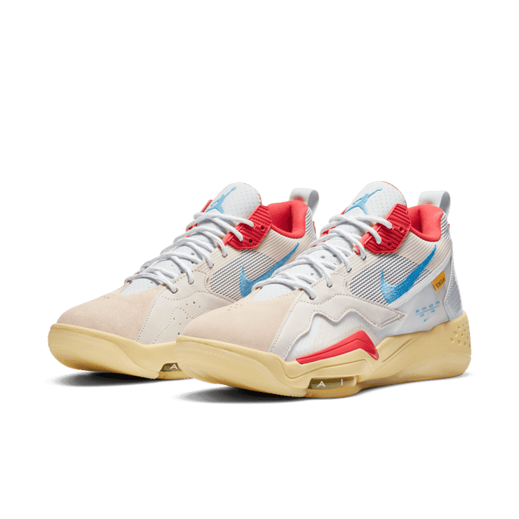 Jordan Zoom 92 Union Guava Ice Angle 2