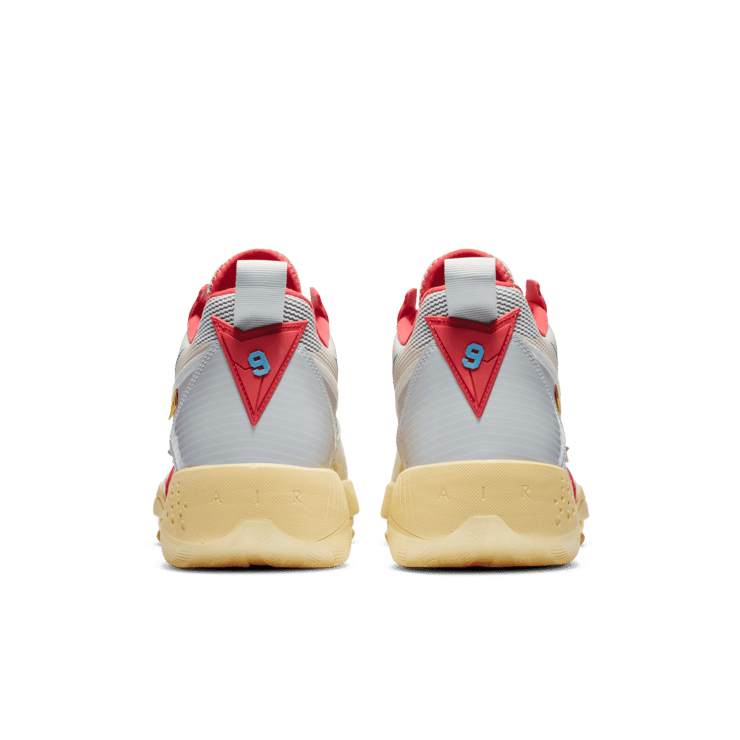 Jordan Zoom 92 Union Guava Ice Angle 3