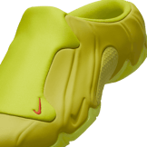 Nike Clogposite Bright Cactus Angle 3
