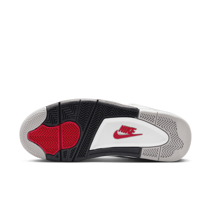 Air Jordan 4 Retro White Cement Angle 1