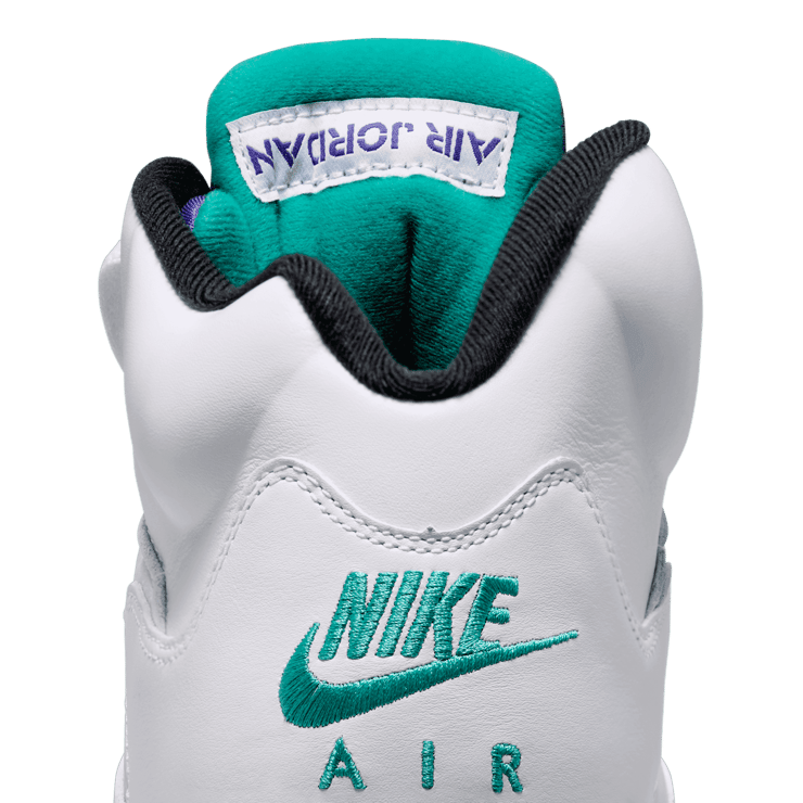 Air Jordan 5 Retro OG Grape Angle 4