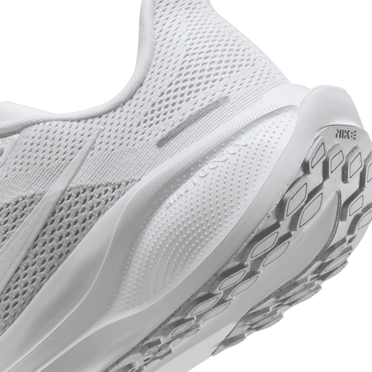 Nike Air Zoom Pegasus 41 'Pure Platinum' (W) Angle 5