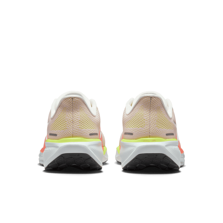 Nike Pegasus 41 Road (Extra Wide) Angle 3