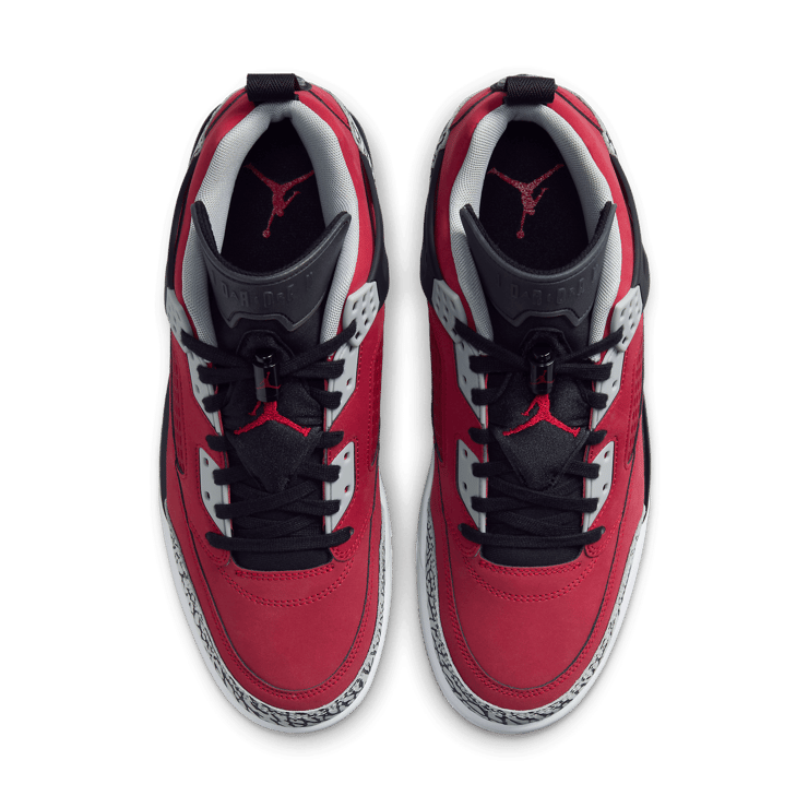 Jordan Spizike Low Toro Angle 1