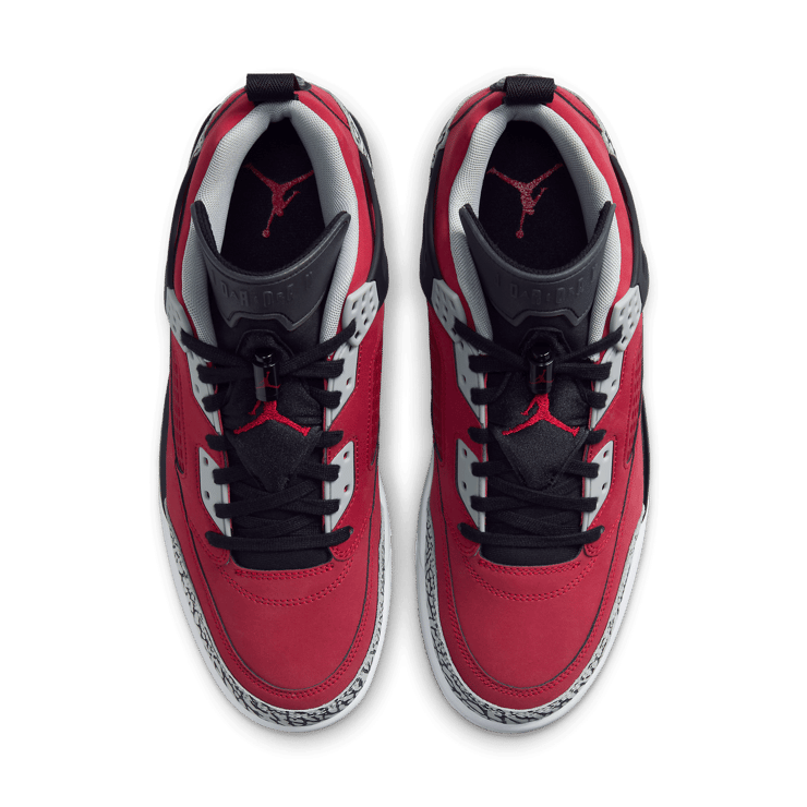 Jordan Spizike Low Toro Angle 1