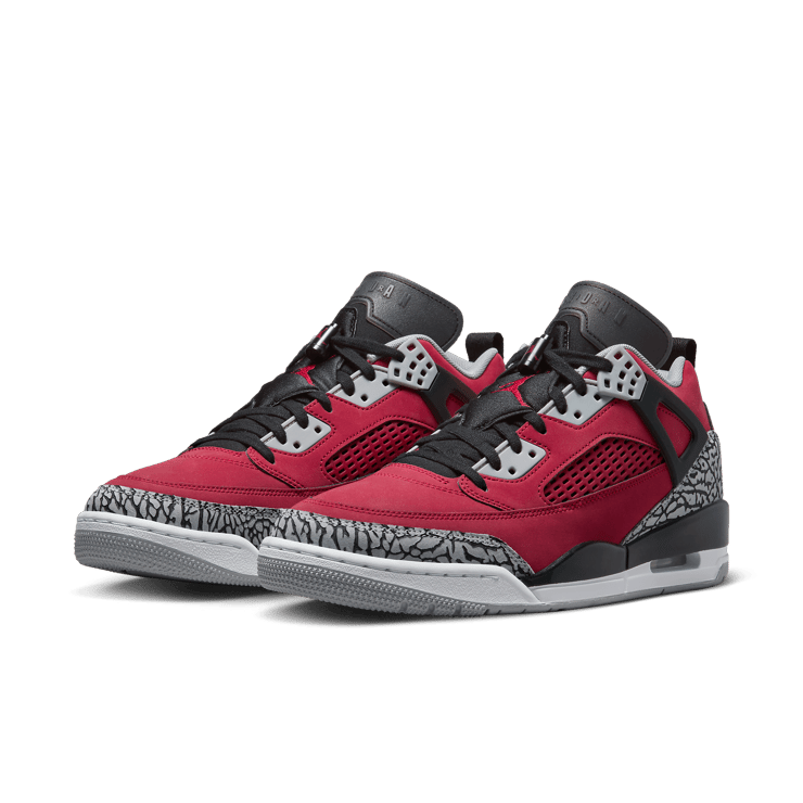 Jordan Spizike Low Toro Angle 2