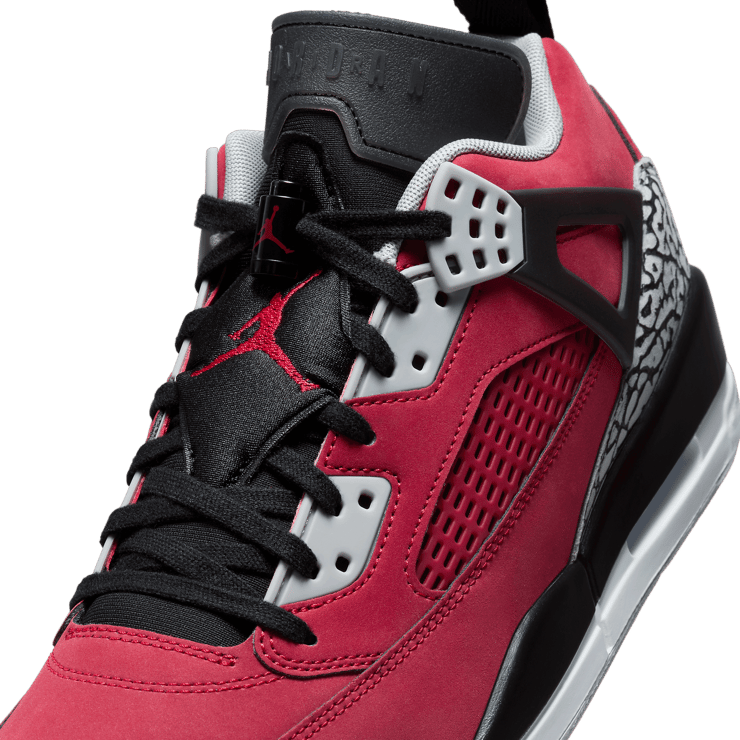 Jordan Spizike Low Toro Angle 4