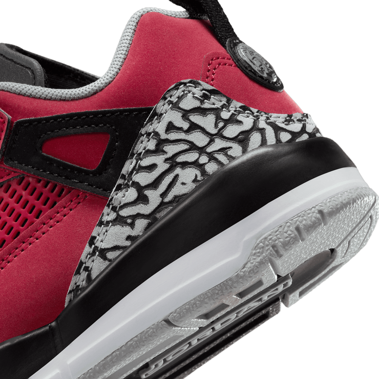 Jordan Spizike Low Toro (PS) Angle 5