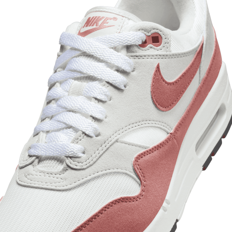 Nike Air Max 1 '87 Canyon Pink (W) Angle 4