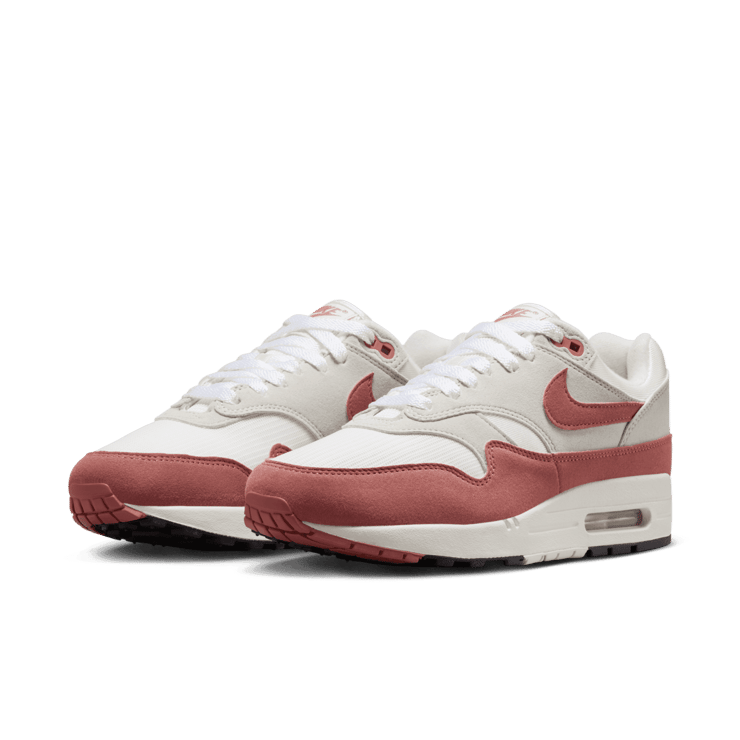 Nike Air Max 1 '87 Canyon Pink (W) Angle 2