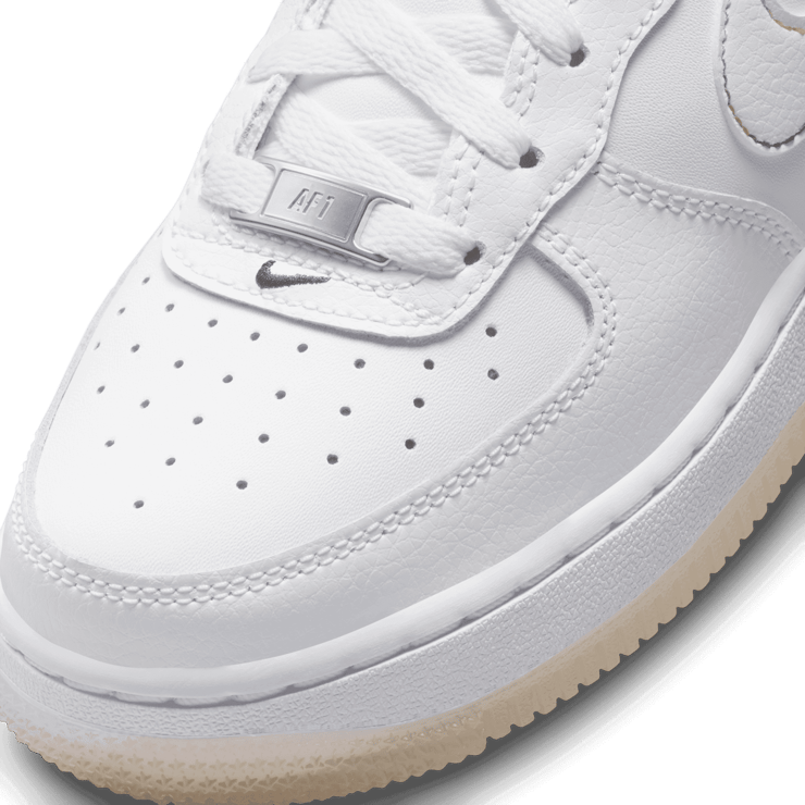 Nike Air Force 1 Low 'Playful Print' (GS) Angle 4