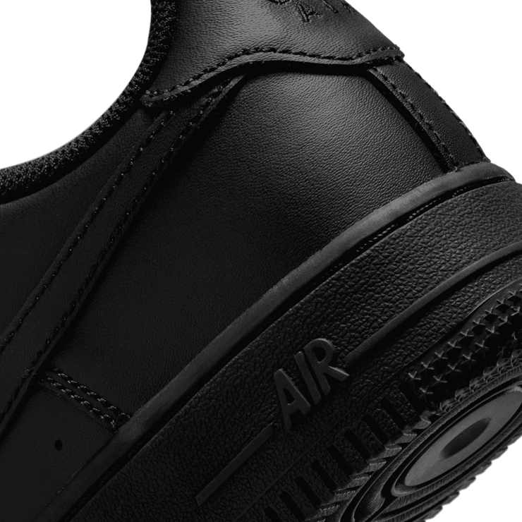 Nike Air Force 1 LE 'Triple Black' (GS) Angle 5