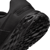 Nike Revolution 6 FlyEase 'Black Dark Smoke Grey' (GS) Angle 5