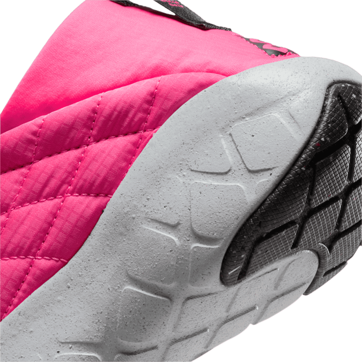 Nike ACG Moc 3.5 'Hyper Pink' Angle 5