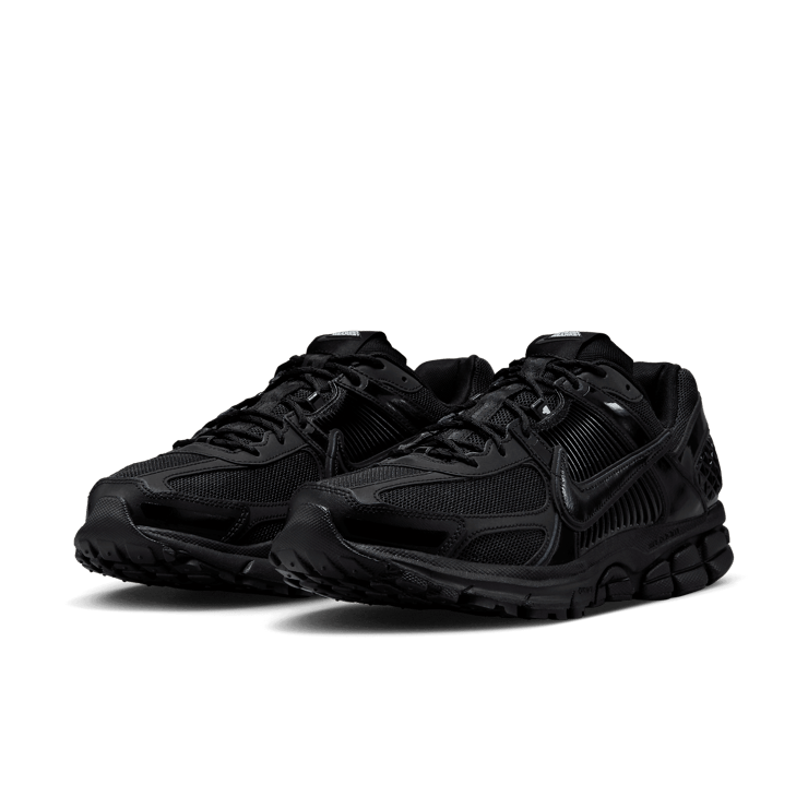 Nike Zoom Vomero 5 Dover Street Market Black Angle 3