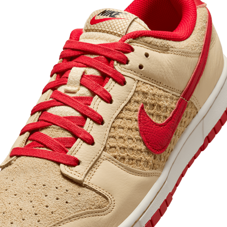 Nike Dunk Low Strawberry Waffle Angle 4