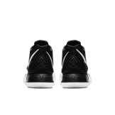 Nike Kyrie 5 Friends Angle 3