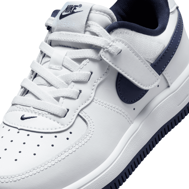 Nike Force 1 Low EasyOn (PS) Angle 4