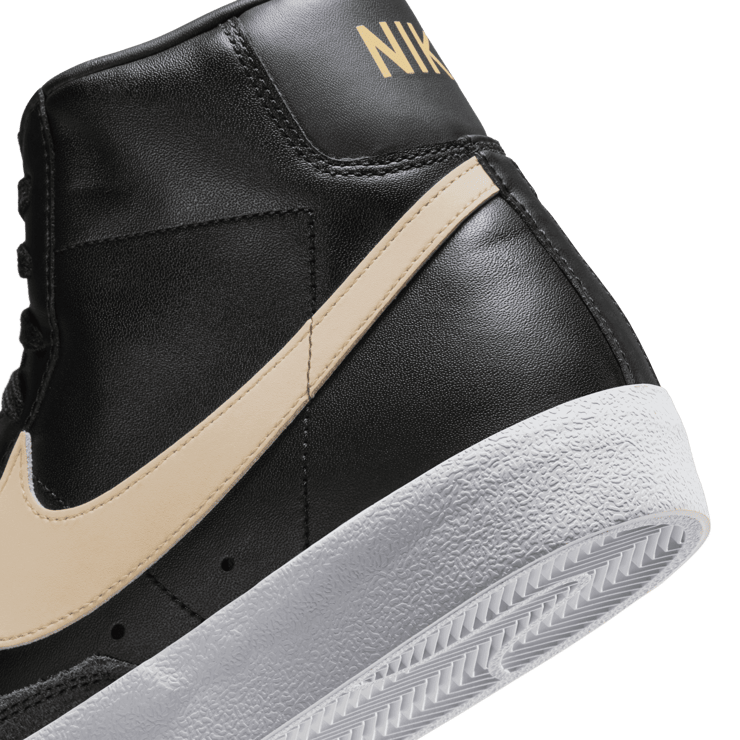 Nike Blazer Mid '77 Vintage Angle 5