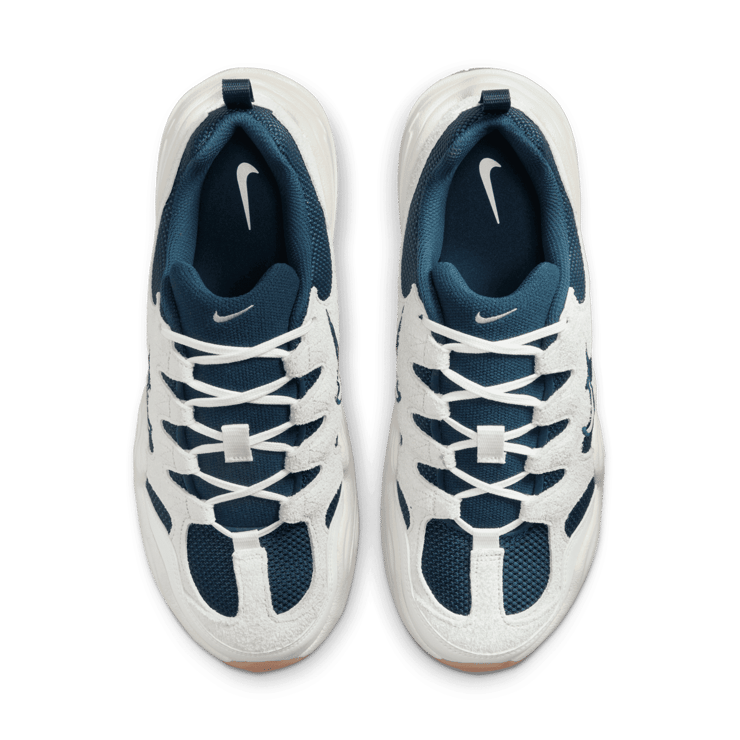 Nike Tech Hera Angle 1