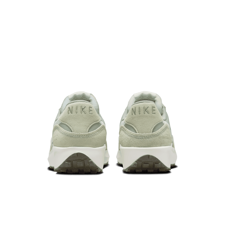 Nike Waffle Nav Angle 3