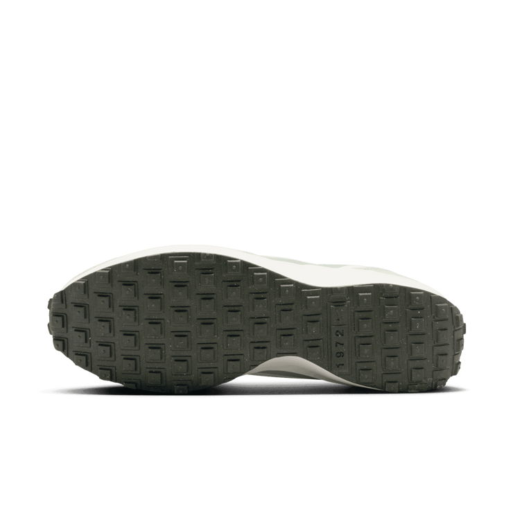 Nike Waffle Nav Angle 0