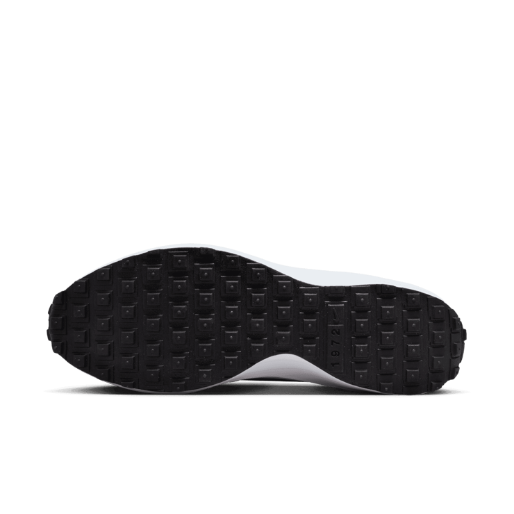 Nike Waffle Nav Angle 0