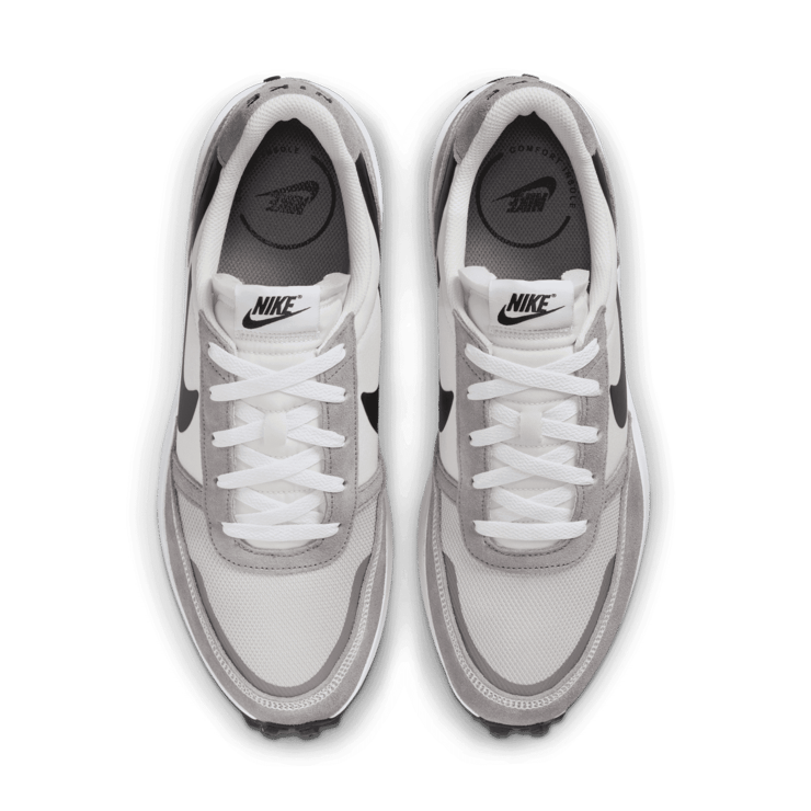 Nike Waffle Nav Angle 1