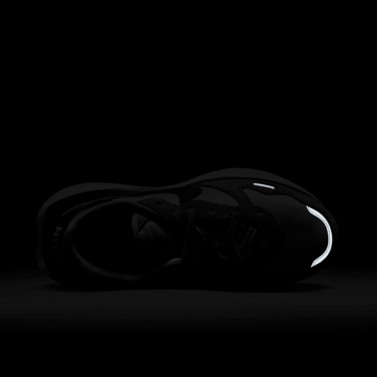 Nike Phoenix Waffle Angle 6