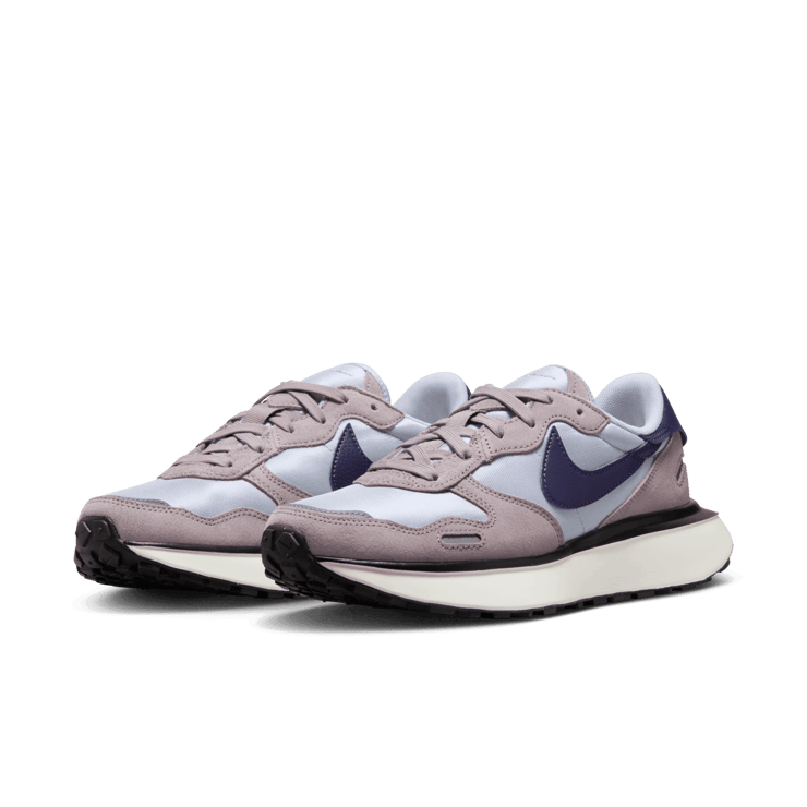 Nike Phoenix Waffle Angle 2