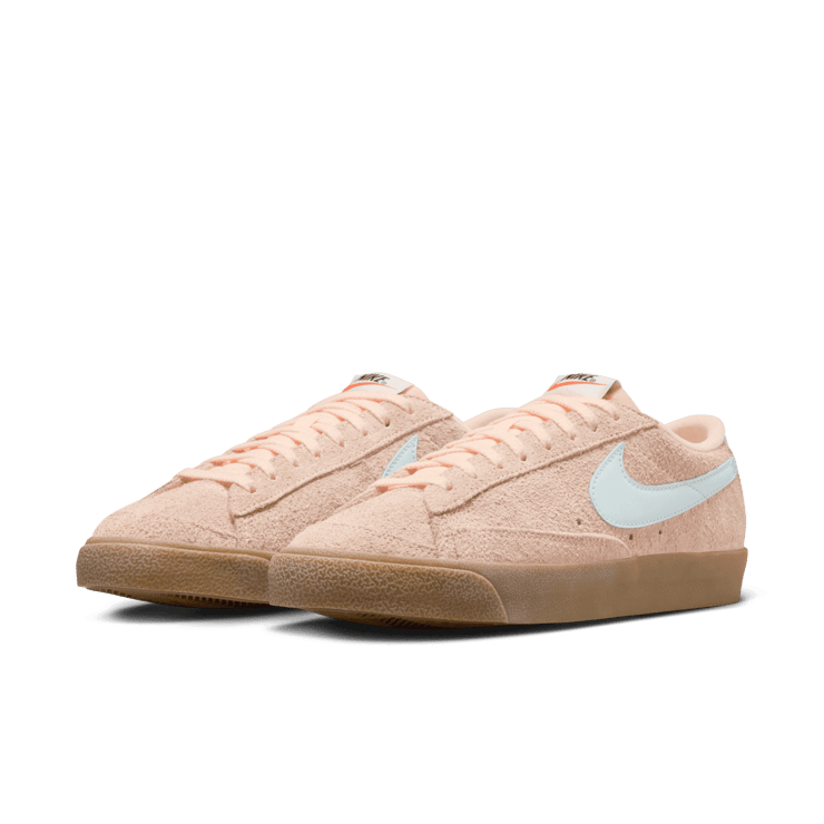 Nike Blazer Low '77 Vintage Angle 2