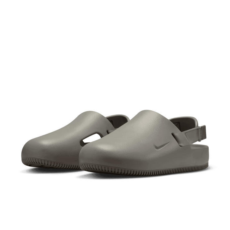 Nike Calm Mules Angle 2