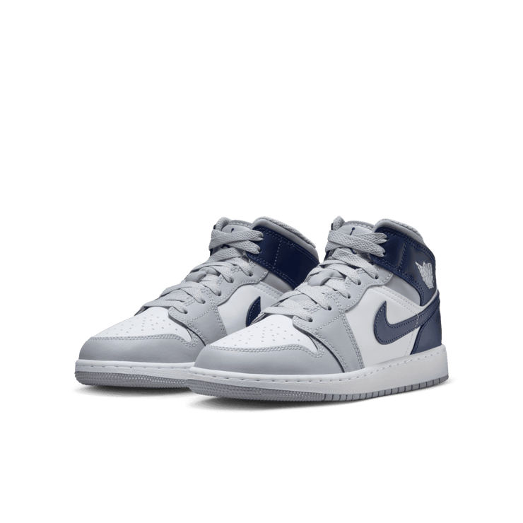 ★関税/送料込★ NIKE (W) Jordan 1 Mid Wolf Grey Air Jordan 1 Mid 'Wolf Grey Midnight Navy' (GS) - DQ8423-104
