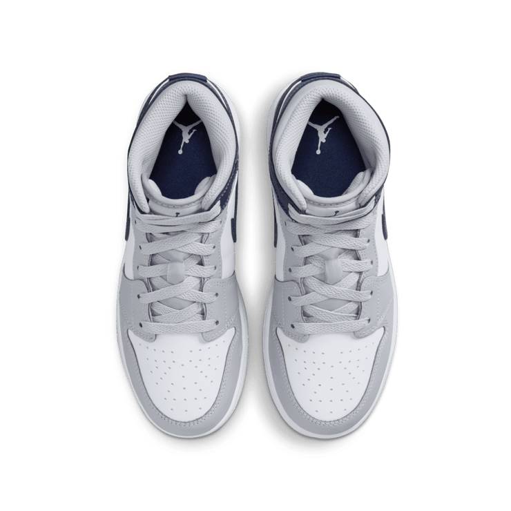 Air Jordan 1 Mid 'Wolf Grey Midnight Navy' (GS) Angle 1
