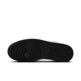 Air Jordan 1 Low FlyEase Easy On/Off Angle 0