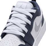 Jordan 1 Low Alt (PS) Angle 4