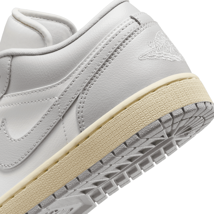 Air Jordan 1 Low 'Neutral Grey Coconut Milk' (W) Angle 5