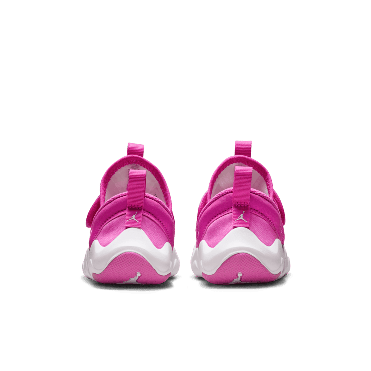 Air Jordan 23/7 (TD) Angle 3