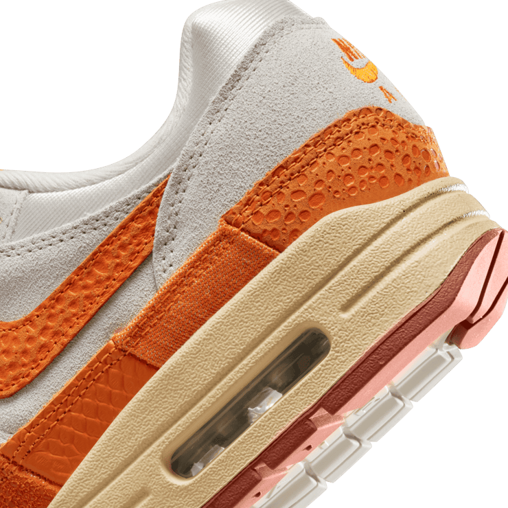 Nike Air Max 1 The Master Magma Orange (W) Angle 5