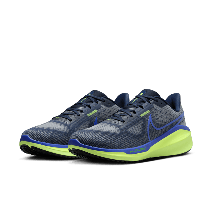 Nike Vomero 17 Road Angle 2