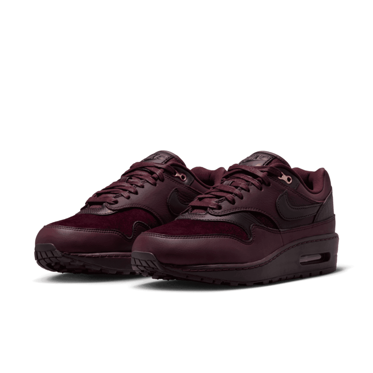 Nike Air Max 1 Burgundy Crush (W) Angle 2